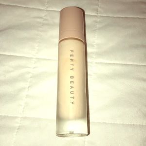 Fenty Beauty Makeup - Pro Filtr Soft Matte Instant Retouch Primer Fenty Beauty Makeup - Pro Filtr Soft Matte Instant Retouch Primer